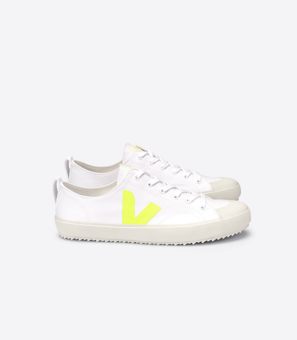 Veja Sneakers Mens - Nova Canvas - White - 4625QJETB